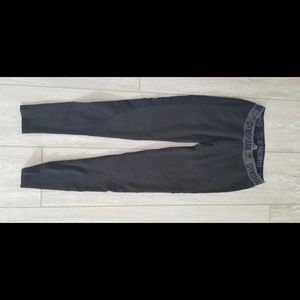 Black gymshark leggings